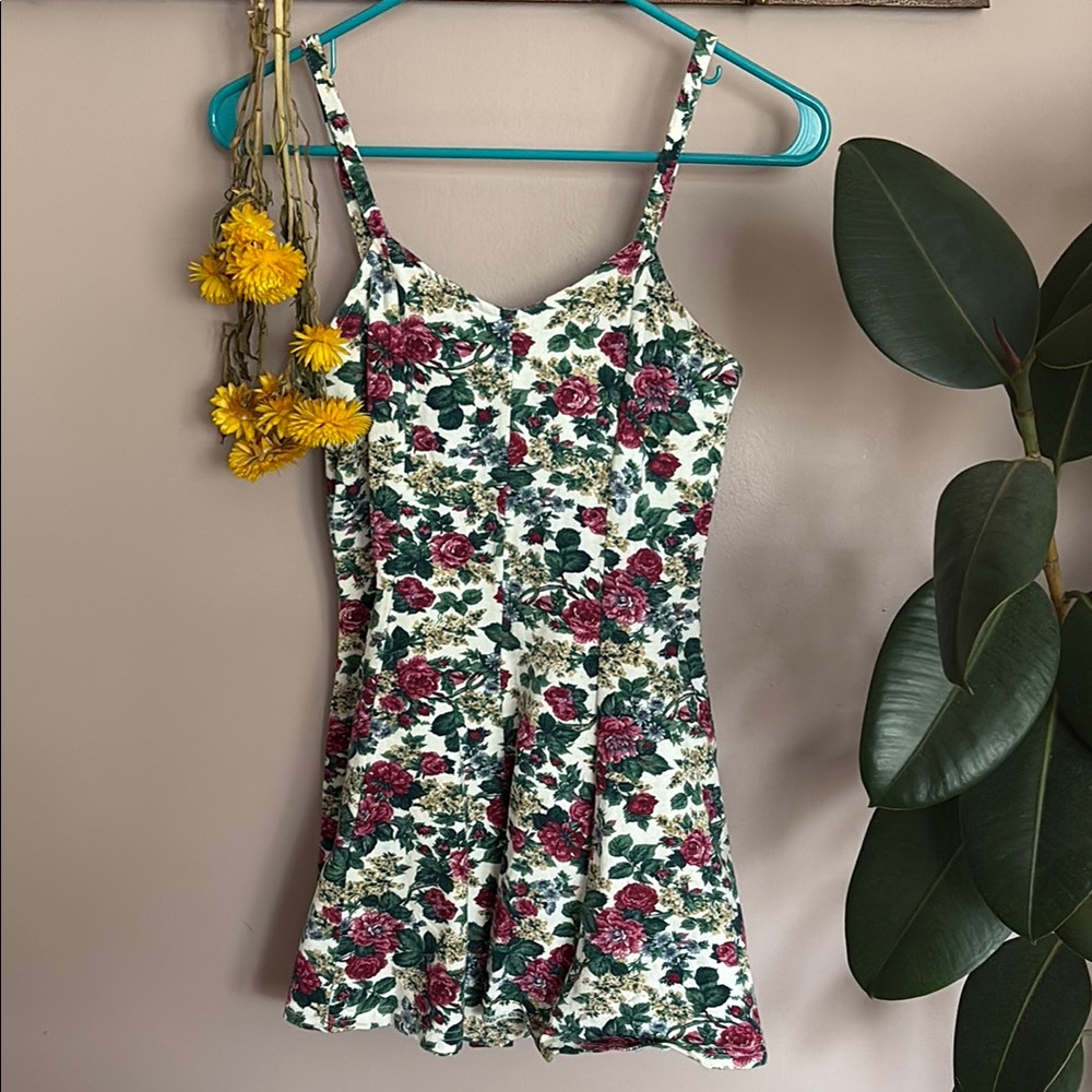 Vintage Floral Sleeveless Romper